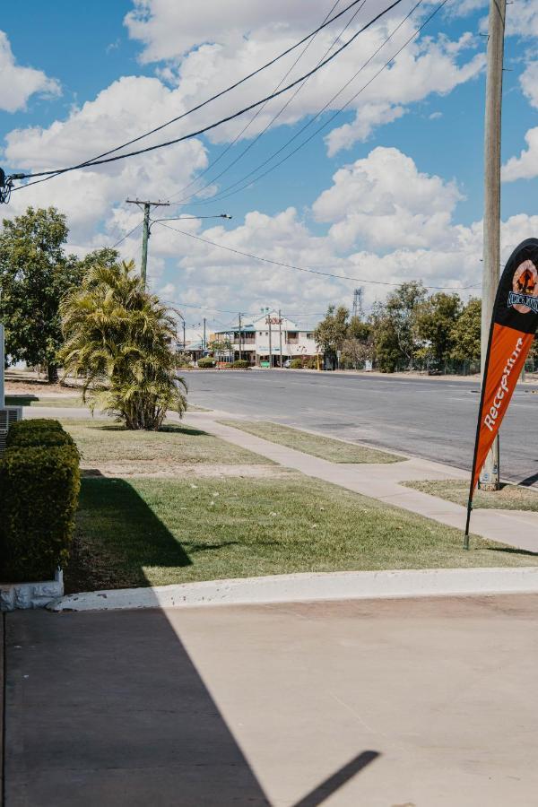Winton Outback Motel Exterior photo